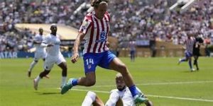 ag尊龙核心问题：更衣室失控与防线崩塌-ag尊龙