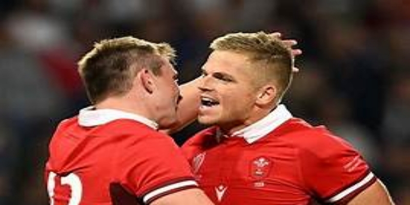 ag尊龙聚焦：首轮焦点赛事战术解析-ag尊龙